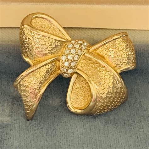 Christian Dior Bow 